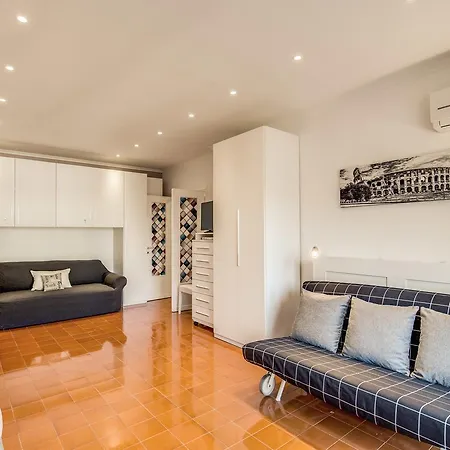 Rome4guest 2 Appartement Ostia