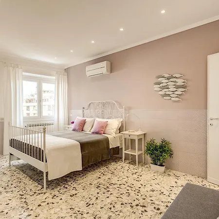 Rome4guest 2 Appartement Ostia